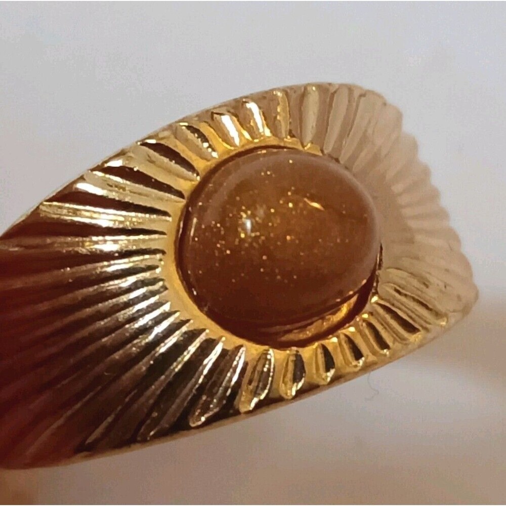 Tiger Eye Gemstone Ring 6.5 Inches Gold Alloy - Picture 2 of 5
